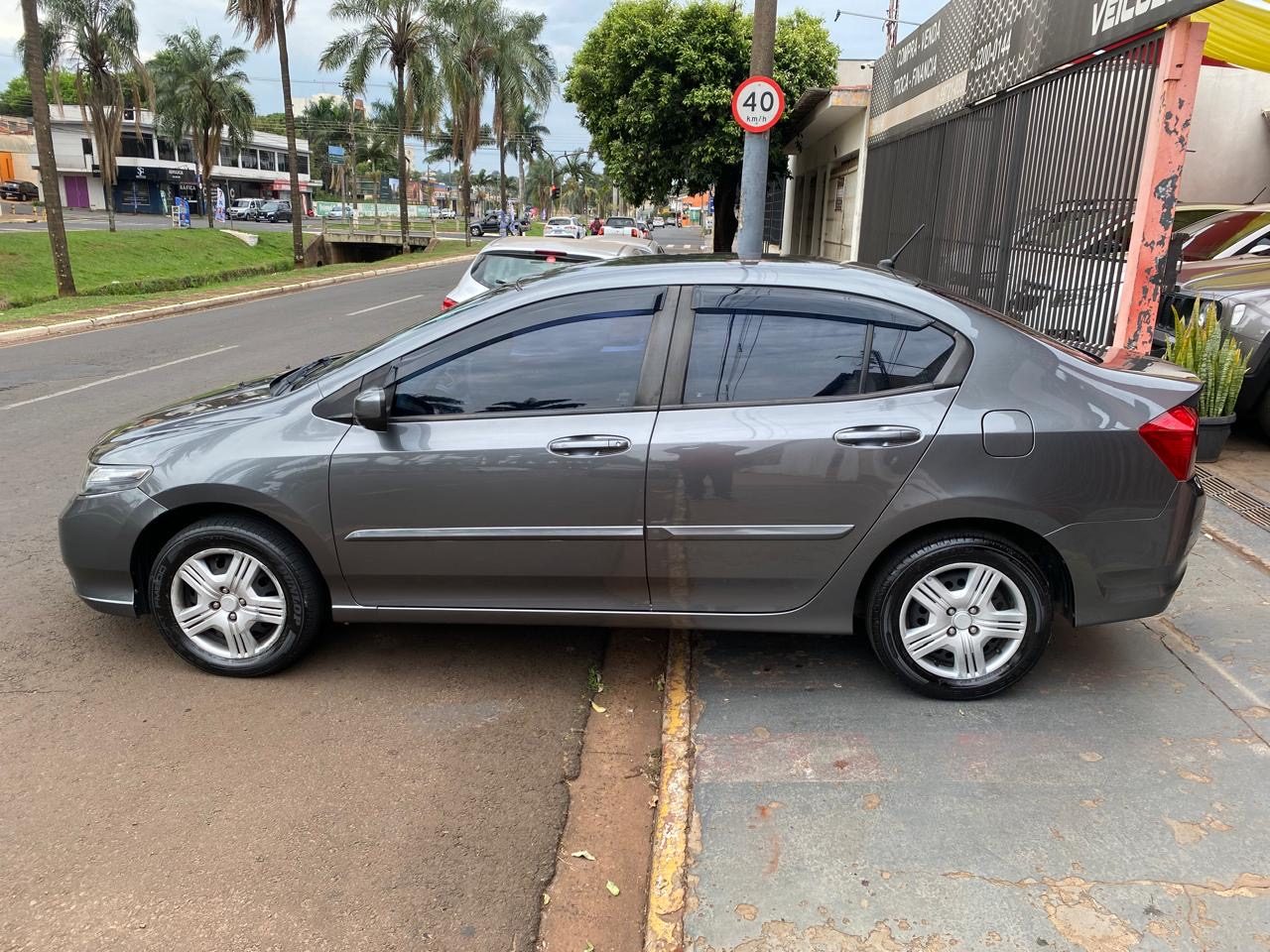 HONDA CITY DX 15 flex — foto 5