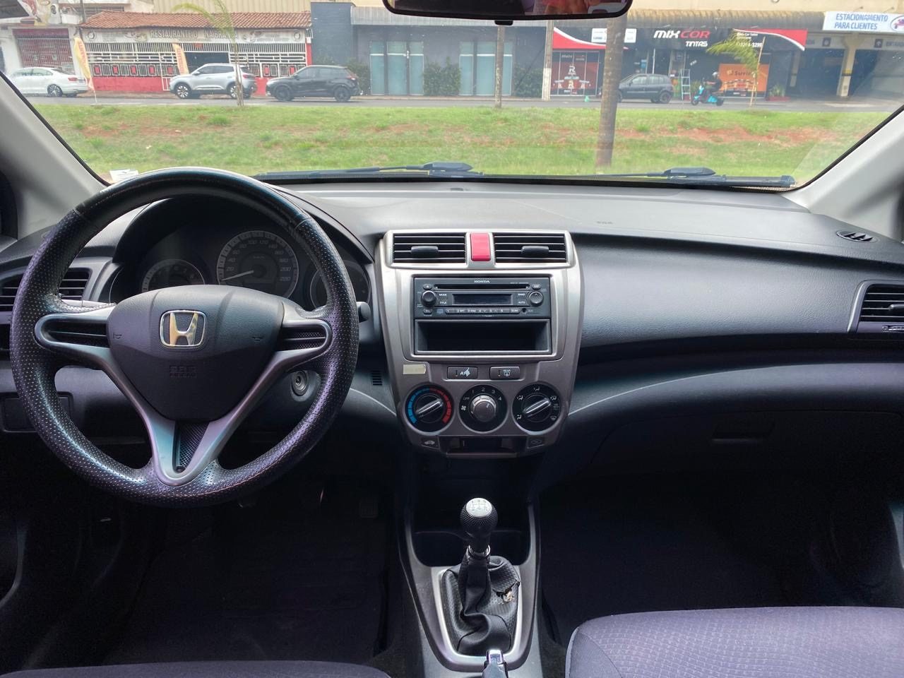HONDA CITY DX 15 flex — foto 9